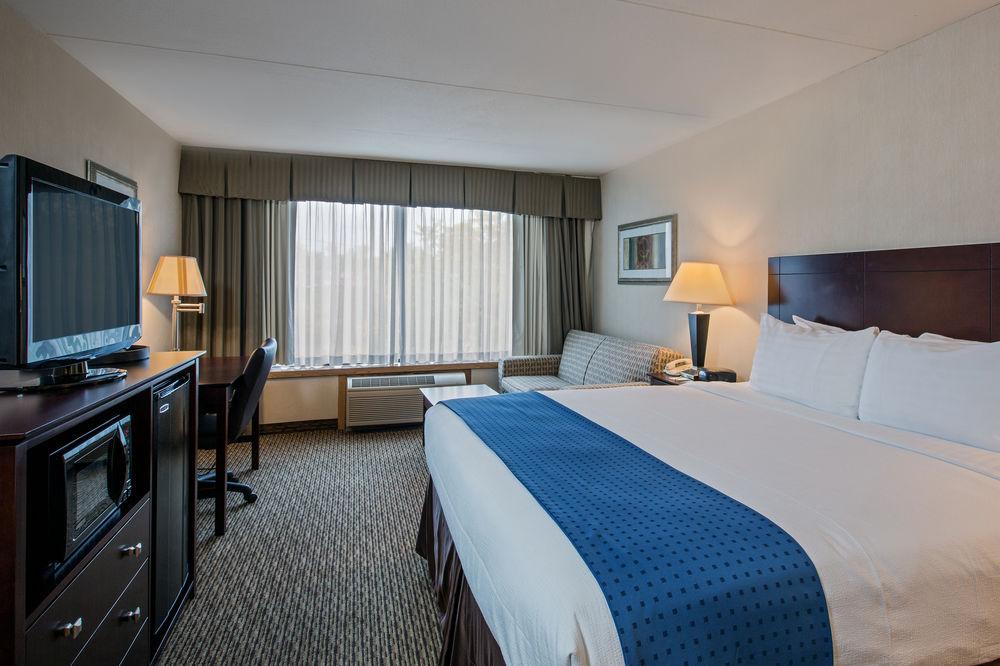 Fairfield Inn & Suites Springfield Enfield Zewnętrze zdjęcie