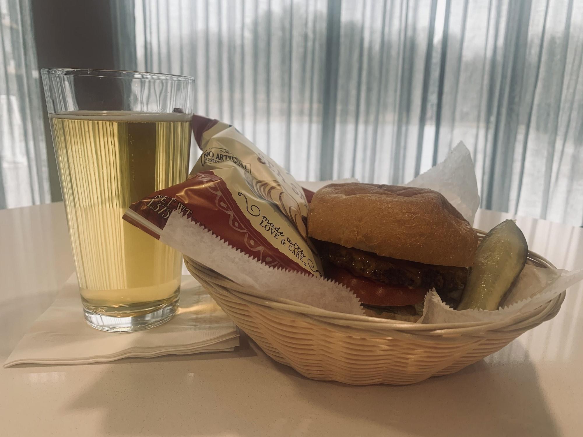 Fairfield Inn & Suites Springfield Enfield Zewnętrze zdjęcie