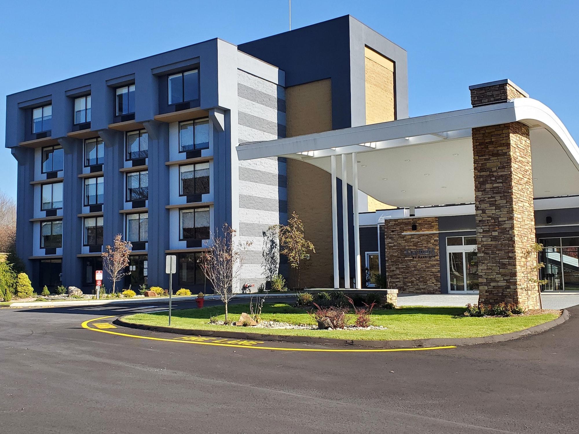 Fairfield Inn & Suites Springfield Enfield Zewnętrze zdjęcie