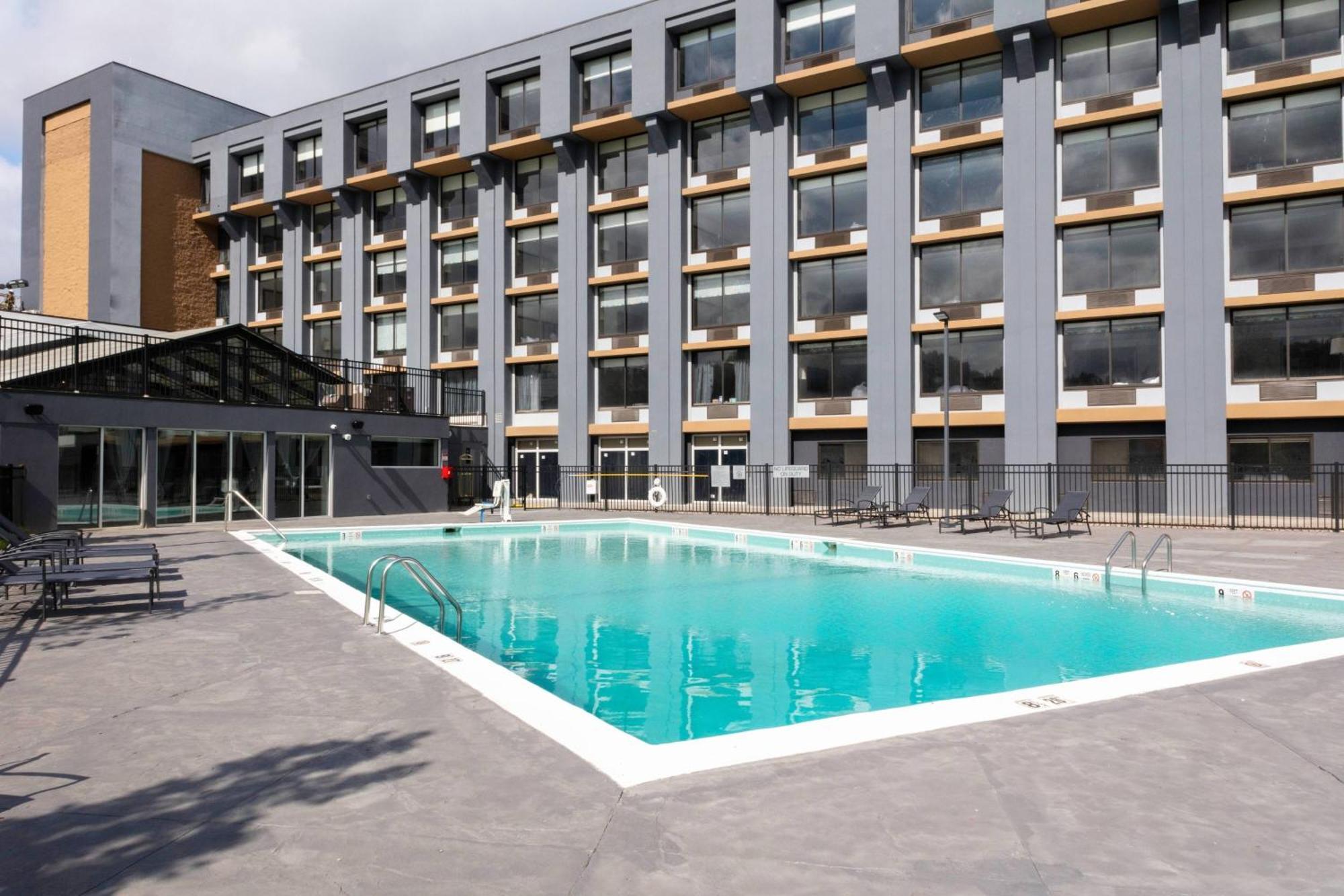Fairfield Inn & Suites Springfield Enfield Zewnętrze zdjęcie